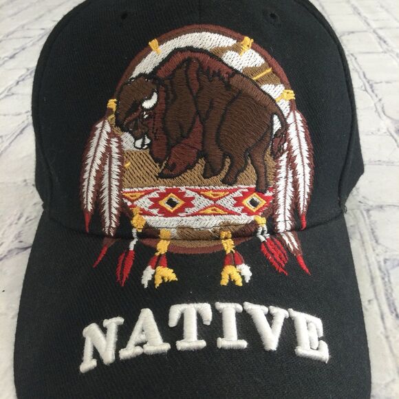 Native Embroidered Ajustable Strap Cap. - Picture 7 of 10